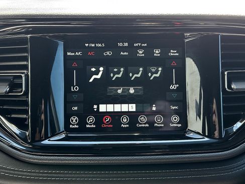 Used 2022 Dodge Durango GT AWD/4WD image 23