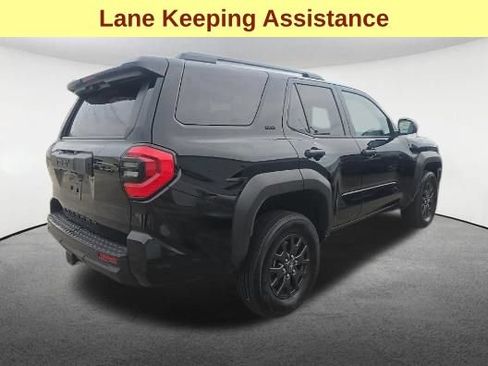 Used 2026 Toyota 4Runner SR5 AWD/4WD image 5