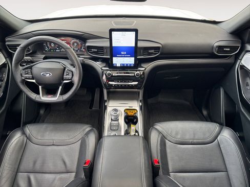 Certified 2024 Ford Explorer ST w/ Equipment Group 401A image 10