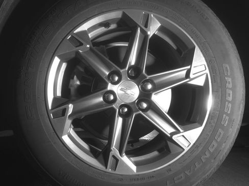 Used 2025 Chevrolet Blazer LT image 12