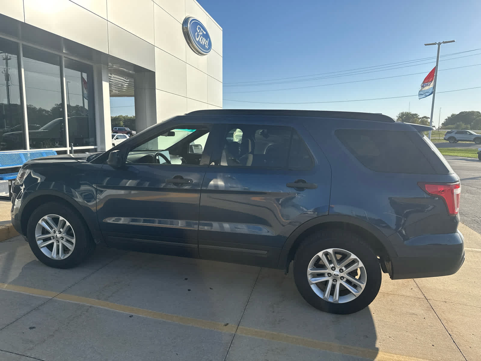 Used 2016 Ford Explorer 4WD image 10