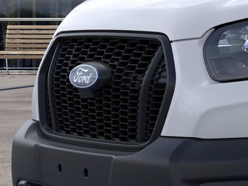 New 2026 Ford Transit 250 148 Medium Roof w/ Load Area Protection Package RWD image 17