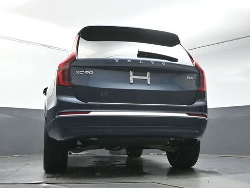 Used 2026 Volvo XC90 B6 Plus w/ Protection Package Premier image 40