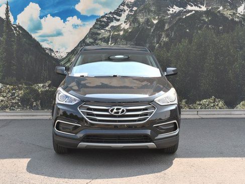 Used 2017 Hyundai Santa Fe Sport FWD image 5