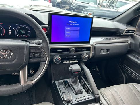 Used 2025 Toyota Tacoma TRD Sport RWD image 17