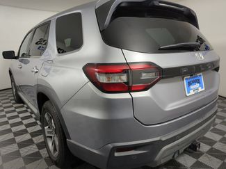 Used 2023 Honda Pilot EX-L video 2