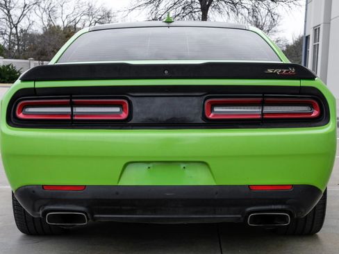 Used 2015 Dodge Challenger R/T Scat Pack w/ Scat Pack Appearance Package image 5