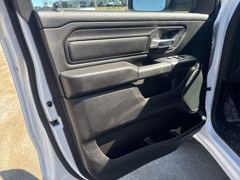 New 2026 RAM 1500 Express AWD/4WD image 18
