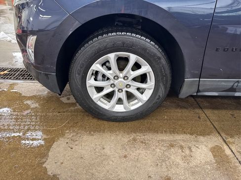 Used 2018 Chevrolet Equinox LS w/ LPO, Blackout Package image 11