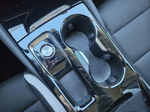 New 2025 Buick Envision Sport Touring image 15