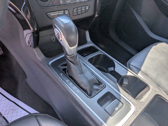 Used 2019 Ford Escape Titanium AWD/4WD image 20