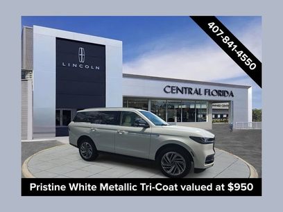 New 2027 Lincoln Navigator Premiere