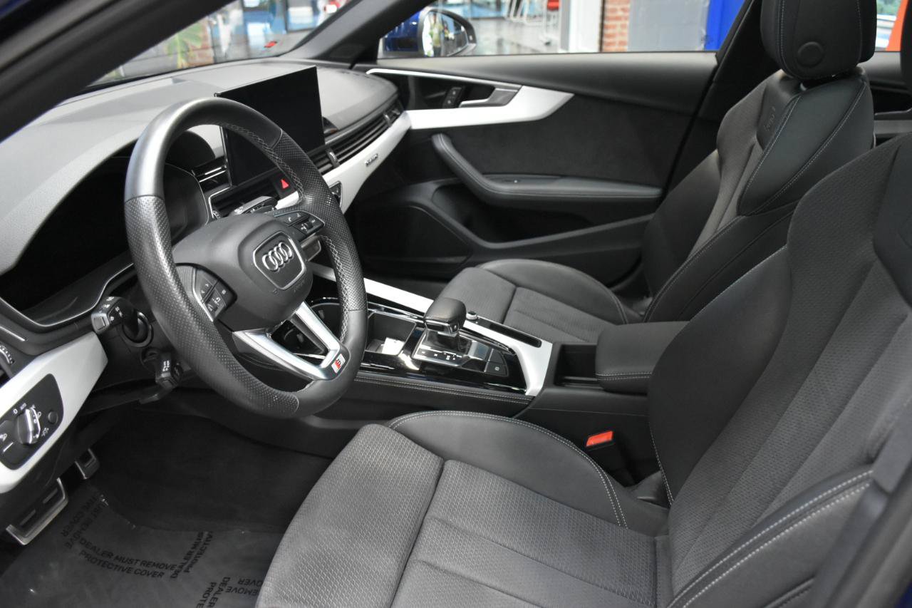 Used 2024 Audi A4 2.0T Premium Plus w/ Premium Plus Package AWD/4WD image 31