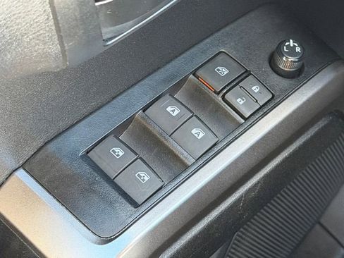 Used 2023 Toyota Tacoma SR5 image 32