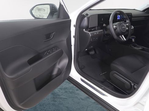 New 2026 Hyundai Kona SEL Sport FWD image 12