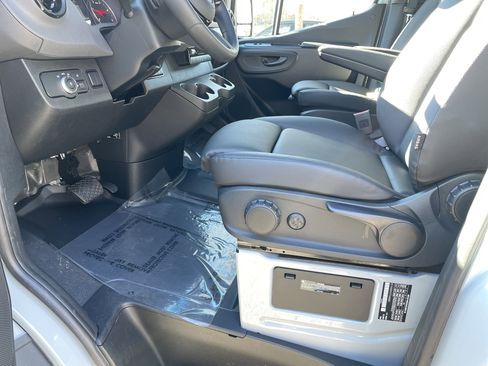 New 2026 Mercedes-Benz Sprinter 2500 image 24