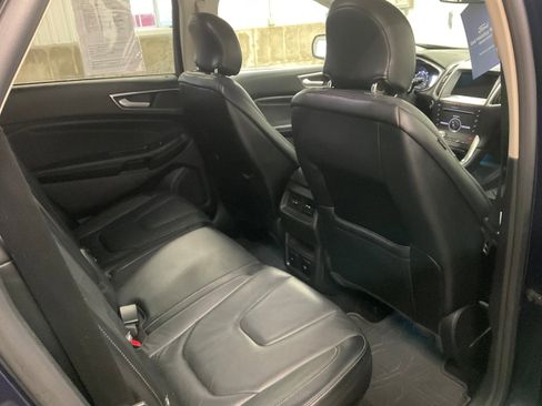 Used 2016 Ford Edge Titanium w/ Technology Package FWD image 27