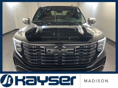 Used 2025 GMC Sierra 1500 Denali Ultimate image 2