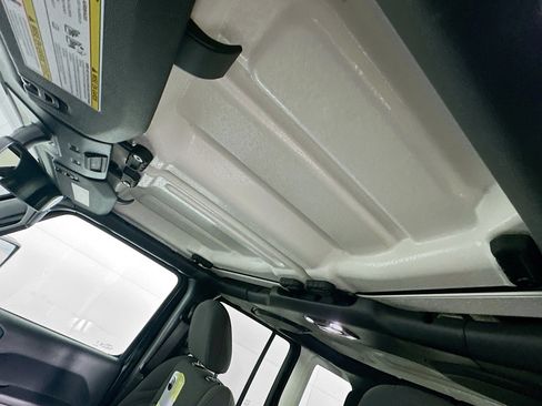 Used 2023 Jeep Wrangler Unlimited w/ 8.4" Radio Group AWD/4WD image 27