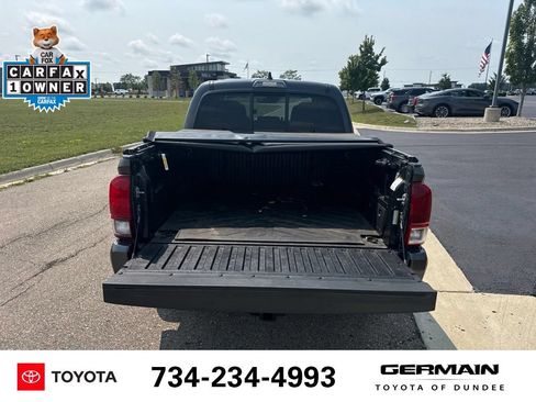 Used 2023 Toyota Tacoma SR AWD/4WD image 9