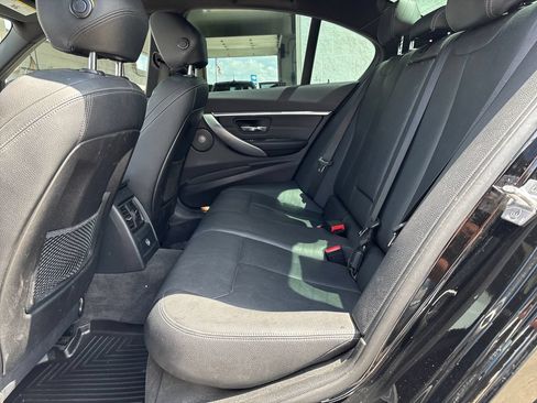 Used 2018 BMW 330i xDrive Sedan AWD/4WD image 36