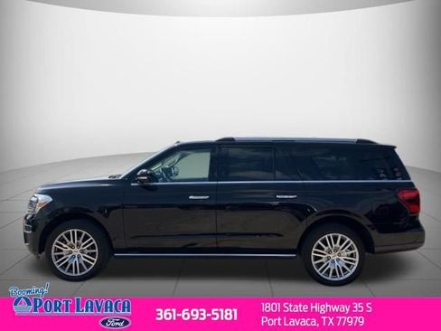 Used 2022 Ford Expedition Max Limited AWD/4WD image 4