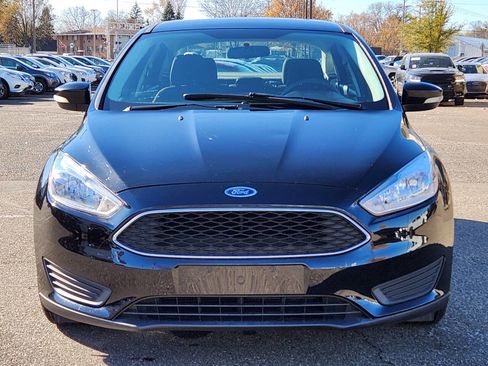 Used 2017 Ford Focus SE image 6