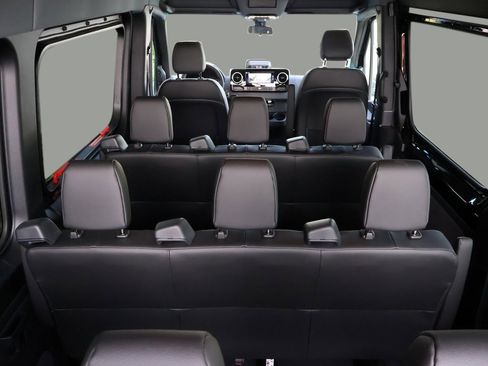 New 2025 Mercedes-Benz Sprinter 2500 image 10