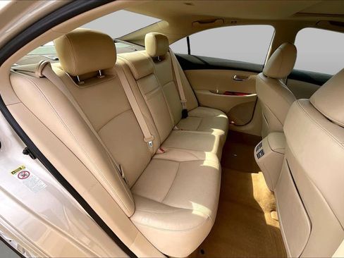 Used 2012 Lexus ES 350 FWD image 17