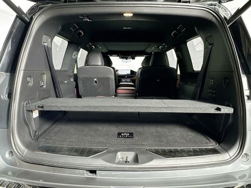 Certified 2025 INFINITI QX80 Autograph w/ Autograph Exterior Package image 33