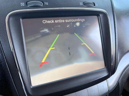 Used 2015 Dodge Journey Crossroad w/ Flexible Seating Group FWD image 21