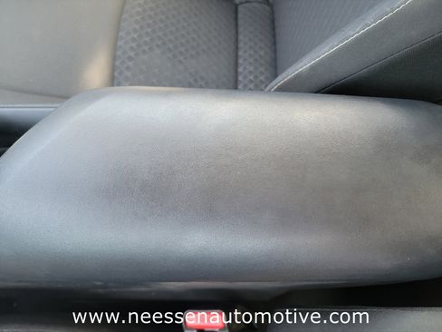 Used 2021 Toyota C-HR LE image 26