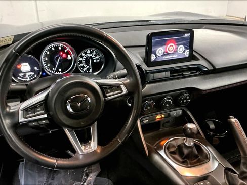 Used 2018 MAZDA MX-5 Miata RF Club w/ Brembo/BBS Package image 18