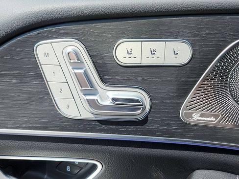 New 2025 Mercedes-Benz GLE 450e 4MATIC image 17