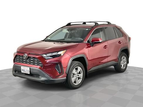 Used 2024 Toyota RAV4 XLE w/ Convenience Package FWD image 1