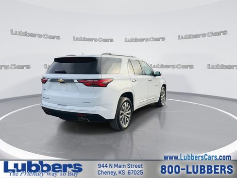 Used 2022 Chevrolet Traverse Premier image 8