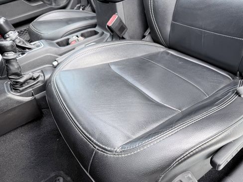 Used 2021 Jeep Wrangler Unlimited Sahara w/ Cold Weather Group image 24