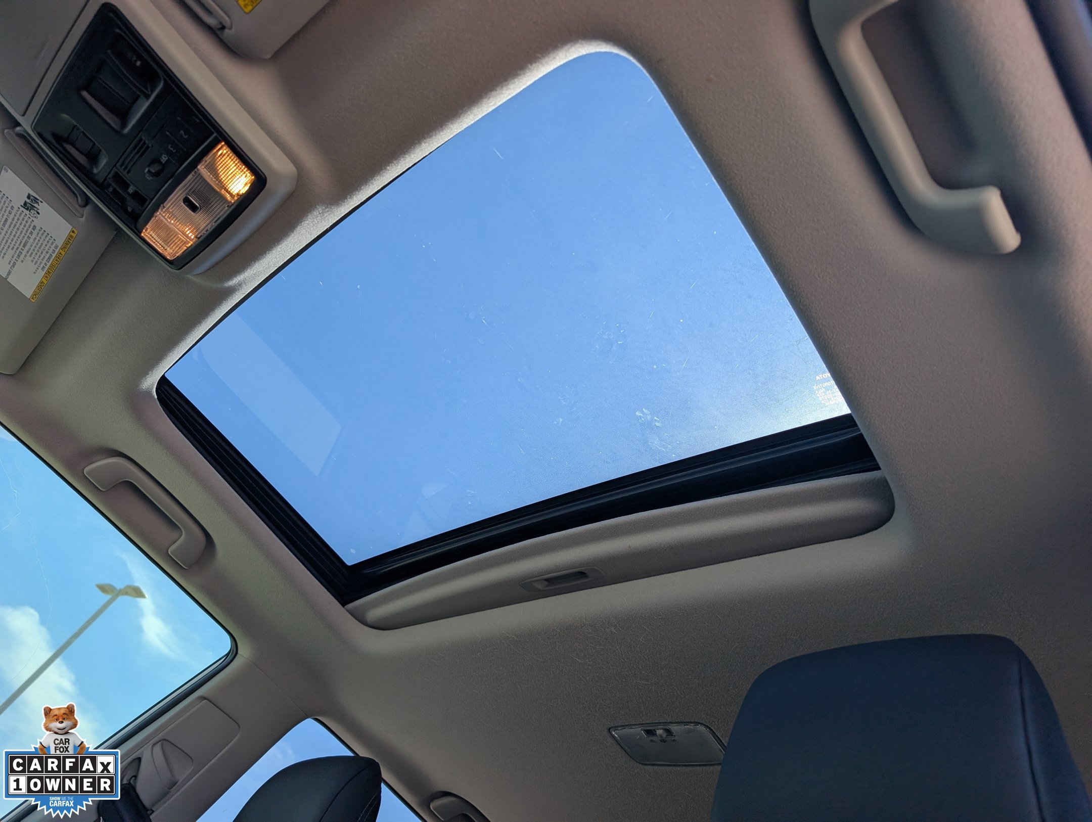 Used 2020 Toyota 4Runner SR5 Premium w/ Moonroof Package RWD image 32