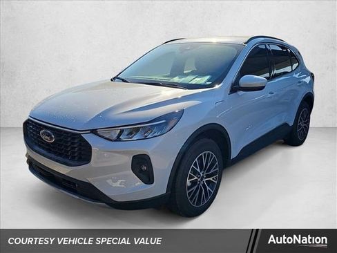 New 2026 Ford Escape SE image 1