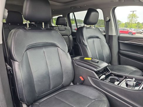 Used 2021 Jeep Grand Cherokee L Limited image 10