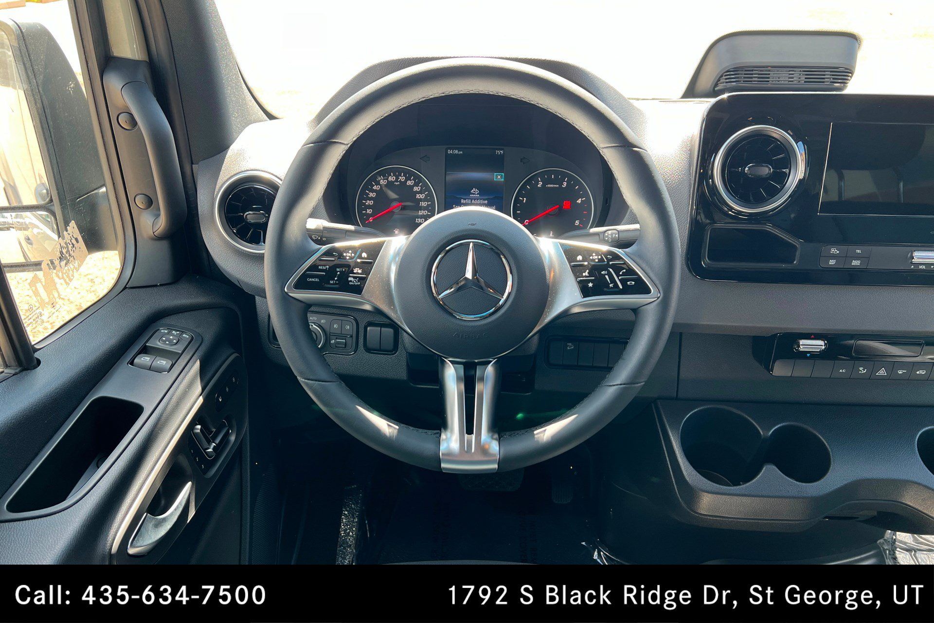 Used 2025 Mercedes-Benz Sprinter 2500 image 12