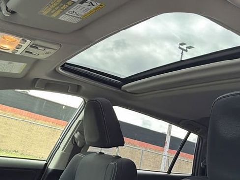 Used 2013 Toyota RAV4 XLE AWD/4WD image 20