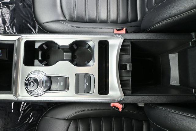 Used 2022 Ford Edge SEL AWD/4WD image 27