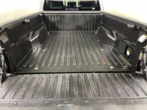 Certified 2020 Toyota Tacoma TRD Off-Road w/ Technology Package image 10