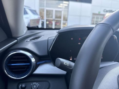 Certified 2024 Chevrolet Trax LT w/ Driver Confidence Package image 24