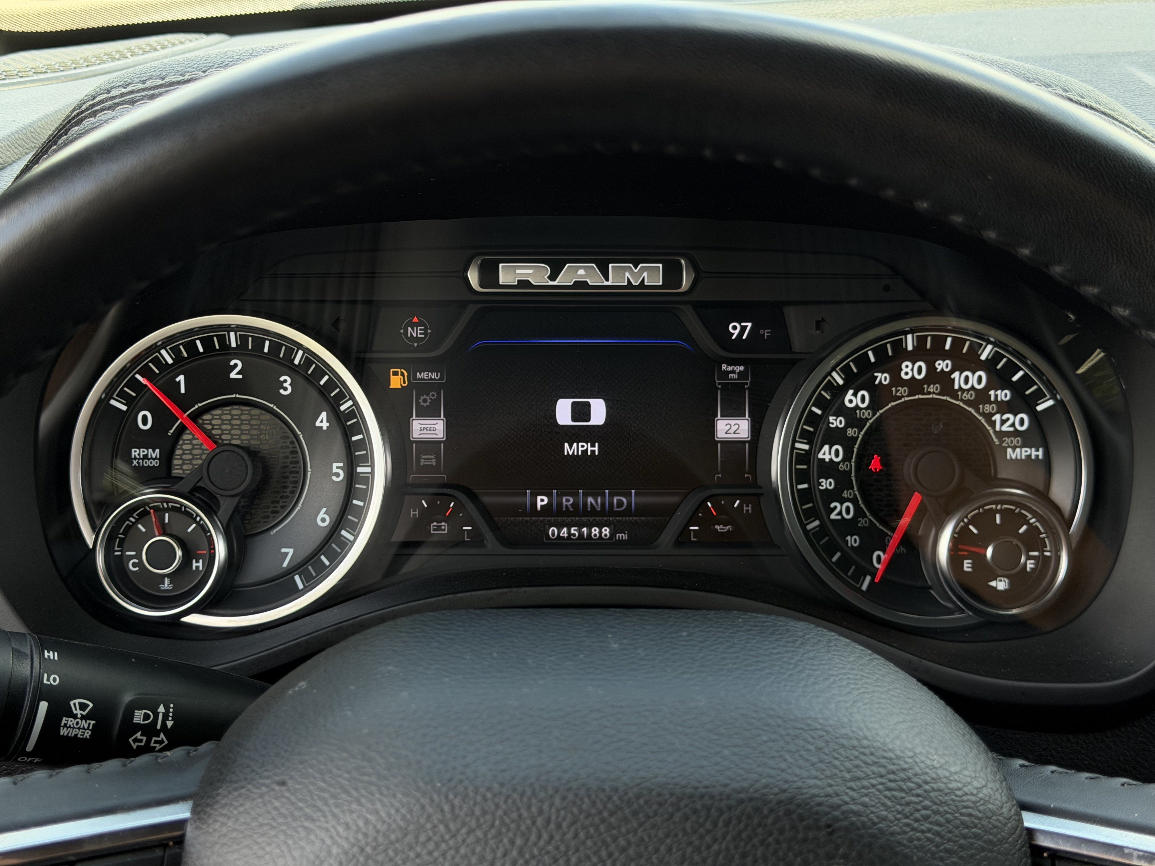 Used 2024 RAM 1500 Laramie AWD/4WD image 20