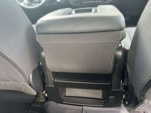 Used 2019 Chevrolet Silverado 1500 LT w/ All Star Edition image 22