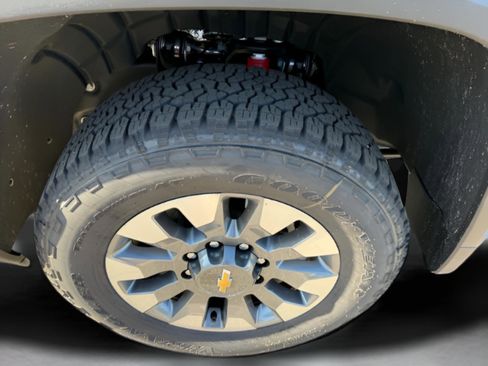 New 2026 Chevrolet Silverado 2500 Custom w/ Custom Value Package AWD/4WD image 25