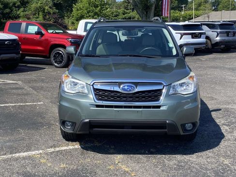 Used 2016 Subaru Forester 2.5i Touring w/ Eyesight & Navigation System AWD/4WD image 2