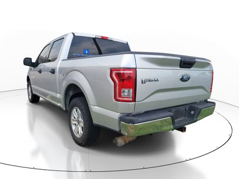 Used 2017 Ford F150 XLT RWD image 6